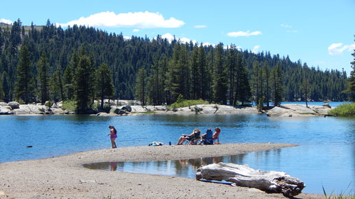 Lake Alpine on Highway 4