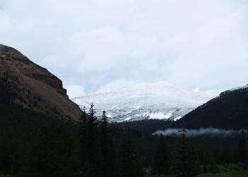 a snowy mountain