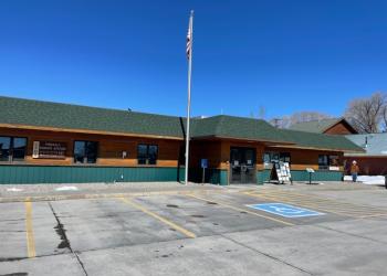 Pinedale Ranger District Office, parking lot, and flag pole