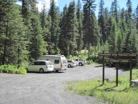 Photo of strawberry trailhead area