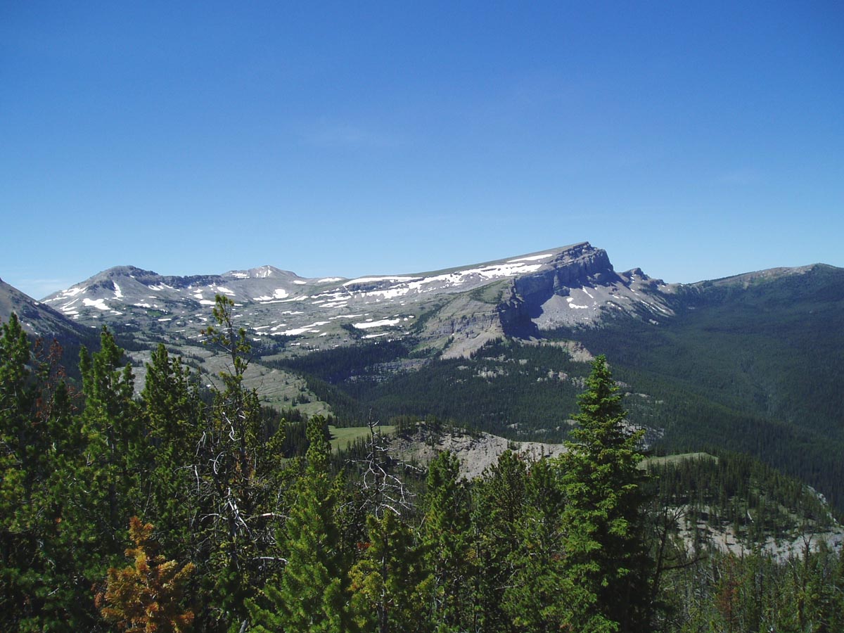 How to Hike the Top of the Chinese Wall in the Bob Marshall Wilderness -  Two Fish Traveling