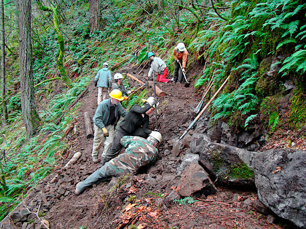 Photo by L. Settlemeyer. Building trail in Oregon.