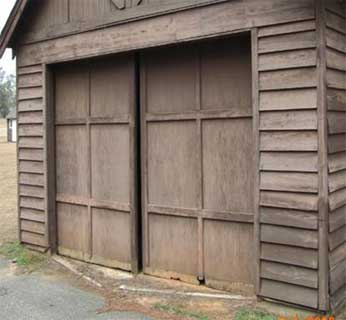 Photo of an old garage door.