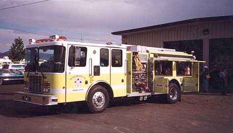 A photo of a fire engine.