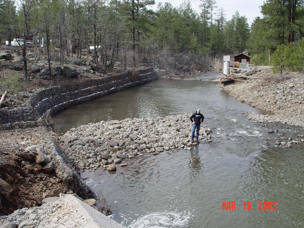 Duncan is standing on an island created by high flow events during the 2004/2005 winter.