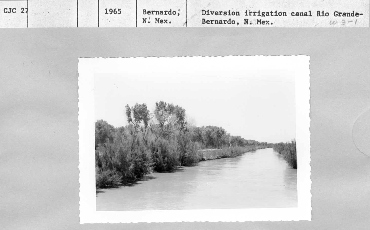 Diversion irrigation canal, Rio Grande