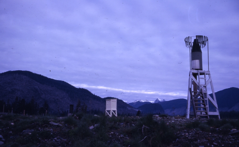 Hollis camp weather station