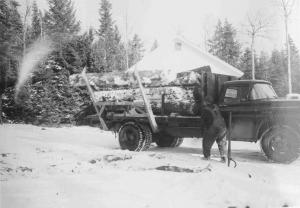 Logging truck in 1950s