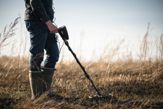 AdobeStock_334830116 Metal Detector