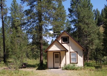 Antlers Guard Station cabin June 2011