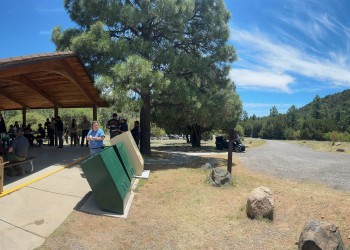 Panoramic view of the Gomez Peak picnic shelter and parking area