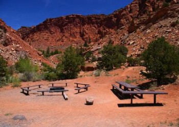 Sunglow Campground is located on the Fremont River Ranger District on the Fishlake National Forest between Bicknell and Torrey, UT.
