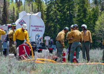 Little Twist fire helitack crew members