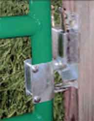 Photo of gate with a latch that allows it to swing both ways.